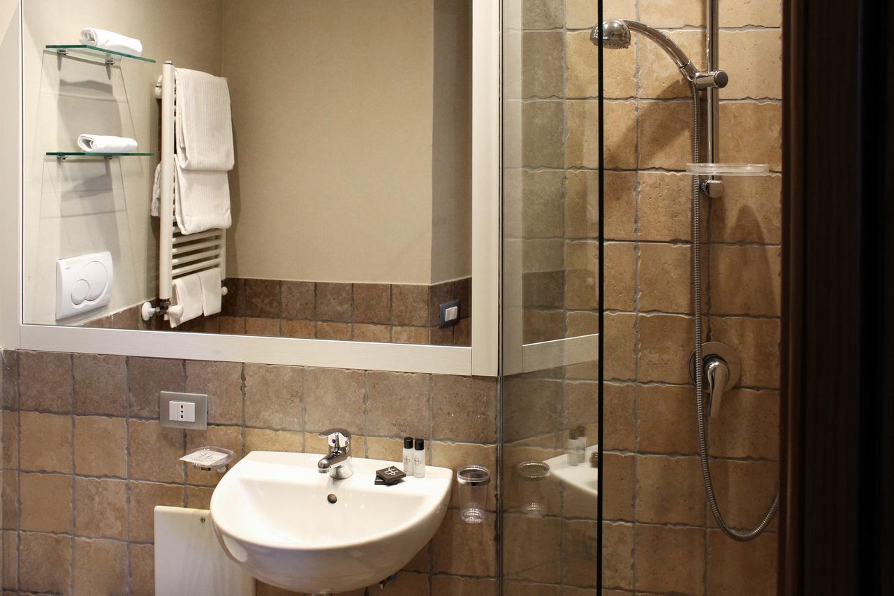 Lhp Suite Ривизондоли Екстериор снимка